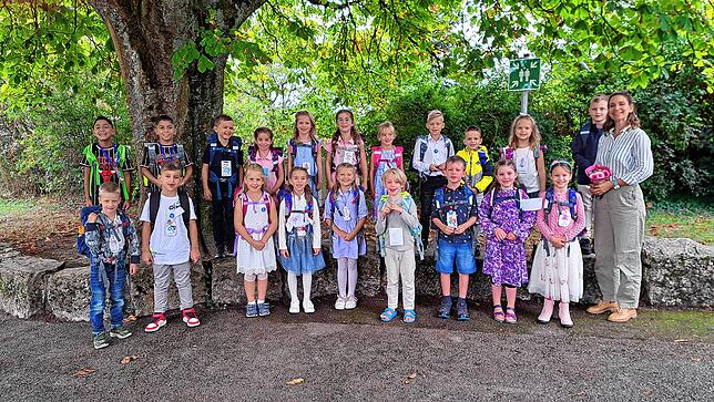 20 Kinder sind in die Klasse 1c der Hebelschule in Luttingen eingschult worden, Klassenlehrerin ist Michaela Noll.
