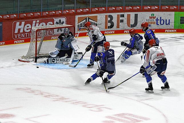 Bild 23: Schwenninger Wild Wings: Ein Blick hinter die Kulissen des Trainings