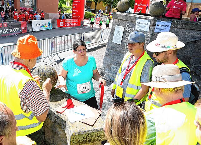 Bild 20: Stadtlauf durch die Donaueschinger Innenstadt kommt gut an