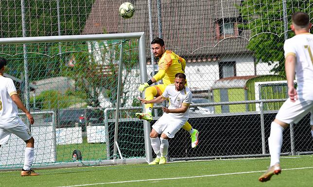 Bild 44: VfB Waldshut besiegt Bosporus FC Friedlingen mit 7:0 &ndash; und wir haben Bilder!