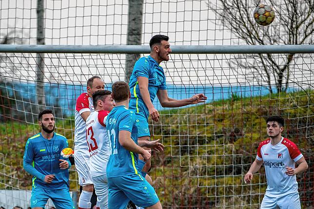 Bild 28: FC Rot-Weiß Weilheim kommt beim 3:2 gegen den SV Buch zum ersten Saisonsieg &ndash; und wir haben Bilder!