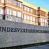 Die SPD will ein AfD-Verbotsverfahren vorbereiten. Doch welche Kriterien hat das Bundesverfassungsgericht für das Verbot von Parteien? ...