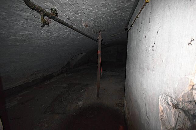 Bild 7: Exklusive Einblicke (2): Gewölbekeller, alte Wohnungen und Dachboden der Schlossbrauerei Espasingen