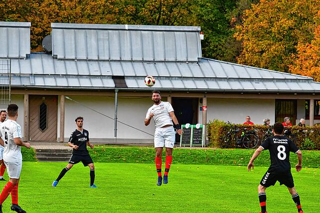 Bild 15: VfB Waldshut siegt mit 3:0 beim FV Lörrach-Brombach II &ndash; und wir haben Bilder!