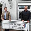Jürgen Wiener (links) und Peter Schanz wollen ins Hohentengener Rathaus einziehen. Wer tatsächlich neuer Bürgermeister wird, entscheiden ...