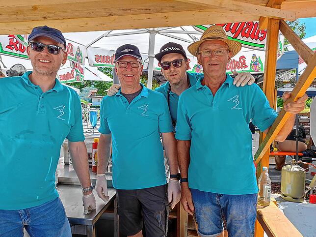 Bild 27: Bilder vom Einweihungsfest der Klettgau-Halle in Geisßlingen