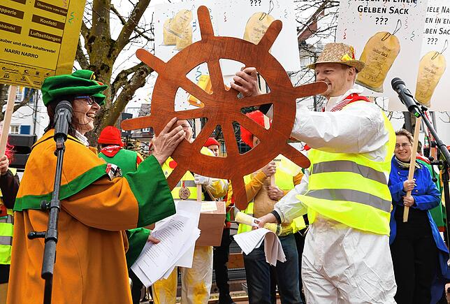 Bild 2: So bunt war der Rathaussturm in Radolfzell