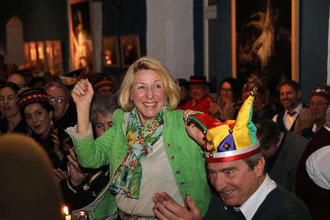 Bild 18: Bilder der Besucher der Ordensverleihung auf Schloss Langenstein