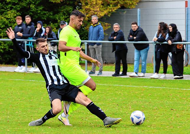 Bild 2: Die besten Bilder vom Spitzenspiel der Bezirksliga Bodensee