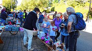 Zum diesjährigen Herbstfest in Dogern werden wieder viele Besucher erhofft, für die von den Marktteilnehmern ein reiches Angebot an ...