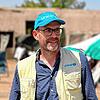 Marc Uricher im Flüchtlingscamp Abdullah Naji Port Sudan. Dort herrscht große Hitze, das Wasser ist knapp.