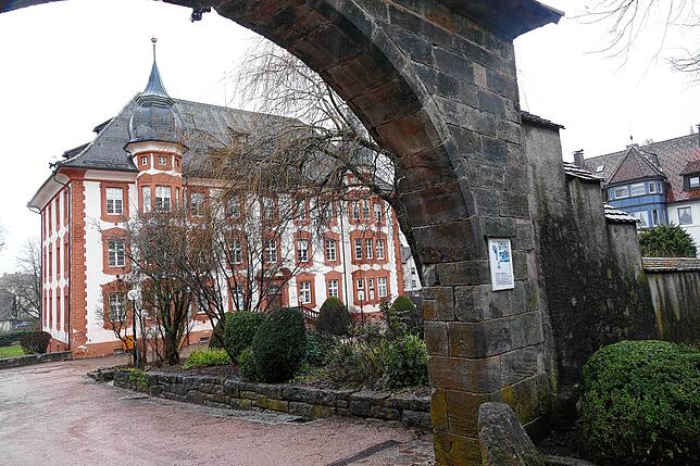 Bonndorf: Der Landkreis Waldshut schränkt die Benutzung der Räume im Schloss Bonndorf stark ein. Der Grund: erhebliche Defizite beim ...