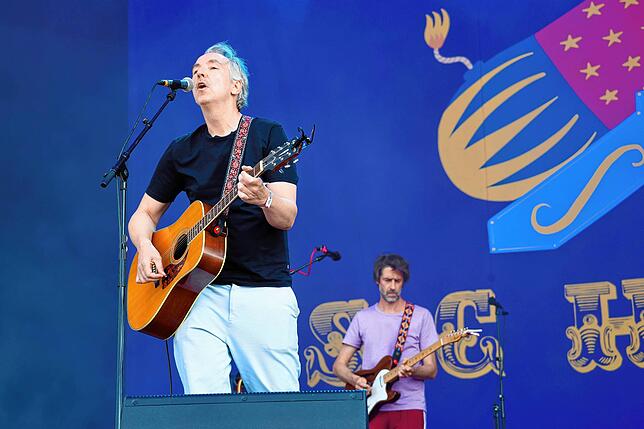 Bild 20: Olli Schulz & Band auf dem Southside Festival: Sehen Sie hier die Bilder
