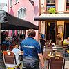 Rundgang am 17. August: Die Ortspolizeibehörde Bad Säckingen informiert die Wirte über die neue Corona-Verordnung.