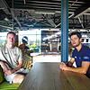 Philip Feist (links) und Daniel Schwaiger in der Schwenninger Helios-Arena beim Pressegespräch.