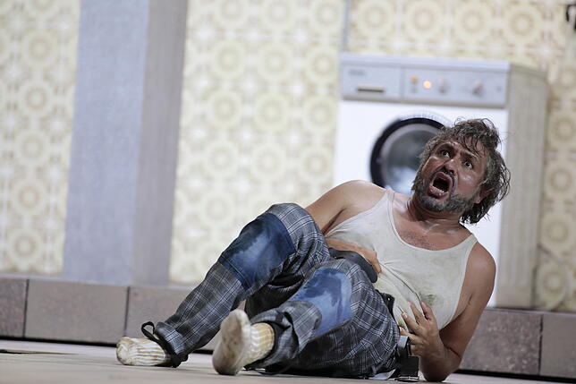 Falstaff (Juan Orozco) ist am Ende.