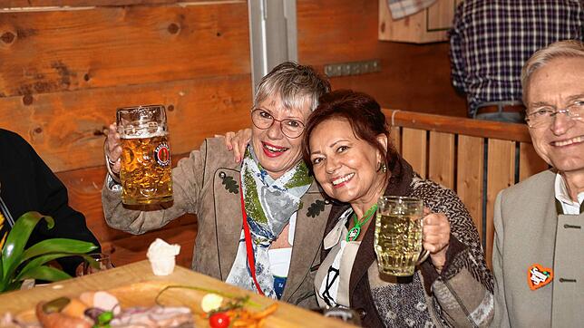 Bild 18: Klein Venedig wird zu Klein München, denn hier wird Oktoberfest am Bodensee gefeiert