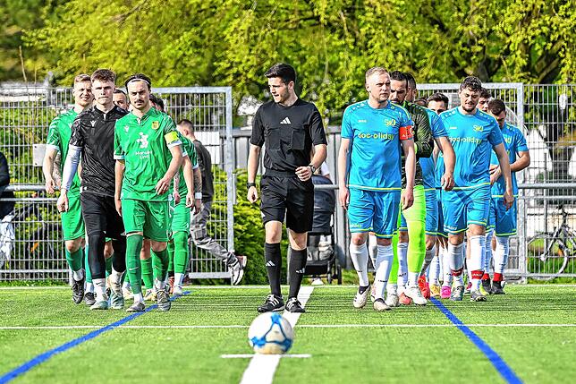 Bild 2: SV Herten besiegt den SV Jestetten mit 5:0 – und wir haben Fotos!