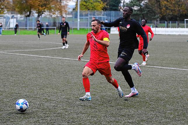 Bild 26: Unsere Bildergalerie des Verbandsliga-Duells zwischen dem ESV Südstern Singen und dem Offenburger FV