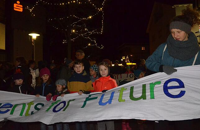 Bild 17: Bilder von der zweiten Klima-Demo in der Markdorfer Innenstadt