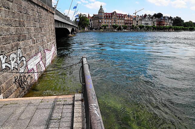 Bild 6: Hochwasser am Bodensee: Wasserstand vor Konstanz erneut über fünf Metern
