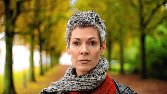 TV-Star Cheryl Shepard kommt als Theater-Schauspielerin auf die Bühne der Singener Stadthalle.