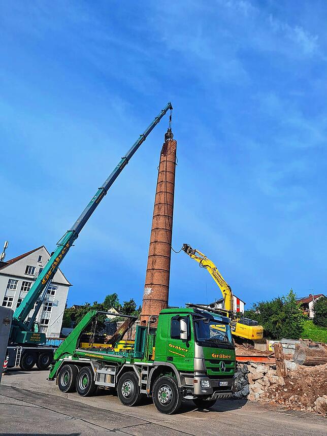 Bild 12: Wehra-Areal in Wehr: So verschwindet der Schornstein