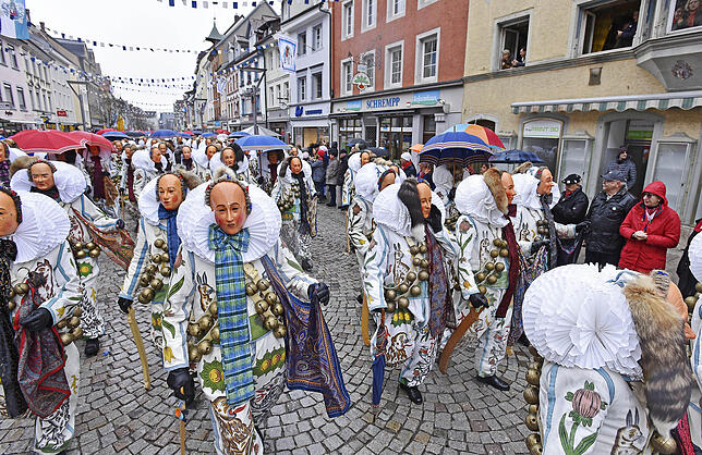 Bild 17: Bilder vom bunten Treiben am Fasnetsmontag in Villingen (2)