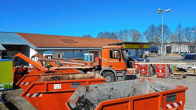 Der Netto-Getränkemarkt an der Lagerstraße in Stetten am kalten Markt gleicht derzeit einer Großbaustelle. Spätestens Im Herbst soll der ...