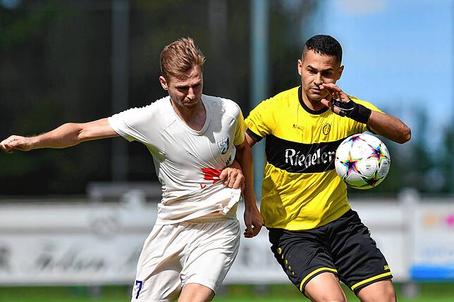 Bild 4: FV Herbolzheim bezwingt den FC Erzingen mit 3:0 &ndash; und wir haben Bilder!