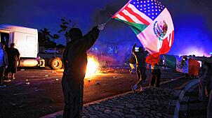 Die Proteste im Raum Los Angeles richteten sich gegen die Sicherheitskräfte der US-Einwanderungsbehörde ICE. Sie wollten Migranten ohne ...