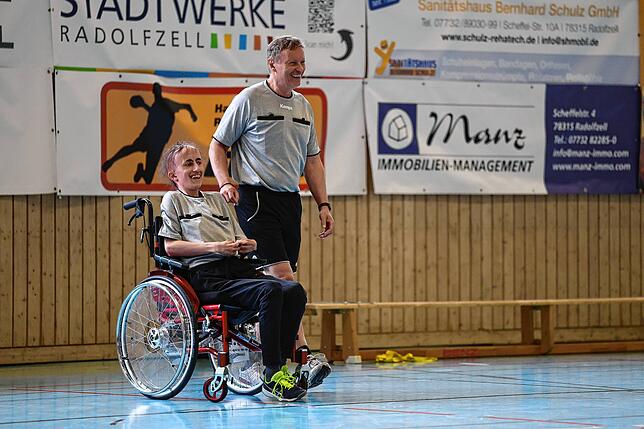 Bild 34: Endlich Schiedsrichter! Unsere Bildergalerie von Jakob Windls erstem Einsatz.