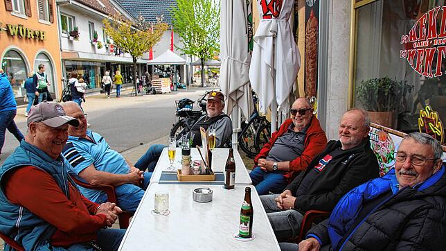 In Ruhe flanieren, gut essen und trinken oder einfach gemeinsam das tolle Wetter genießen: Beim 35. Stühlinger Frühling am 26. und 27. ...