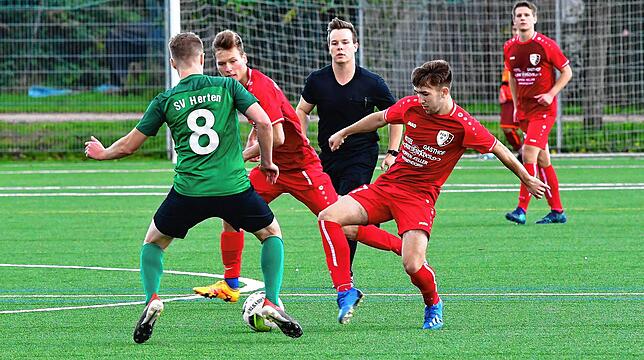 Bild 30: SV Herten gleicht erst spät gegen den FC Schlüchttal aus &ndash; hier gibt es Bilder!