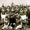 Mit der Meistermannschaft von 1961 stieg zum zweiten Mal in der Geschichte des Vereins eine Karsauer Fußballmannschaft in die zweite ...