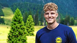 Bernd Nee, 24-jähriger Geografiestudent aus Bochum, ist Organisator des Campalltags in Bernau. Foto: Steffen Schmidt