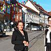 Kulturamtsleiterin Corinna Bruggaier (links) und ihre Mitarbeiterin Christa Bart hoffen, dass in den Straßen, wo jetzt noch ...