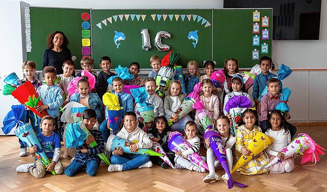 Die 1c Delfinklasse der Waldeck-Schule Singen mit ihrer Klassenlehrerin Susanne Pagel.