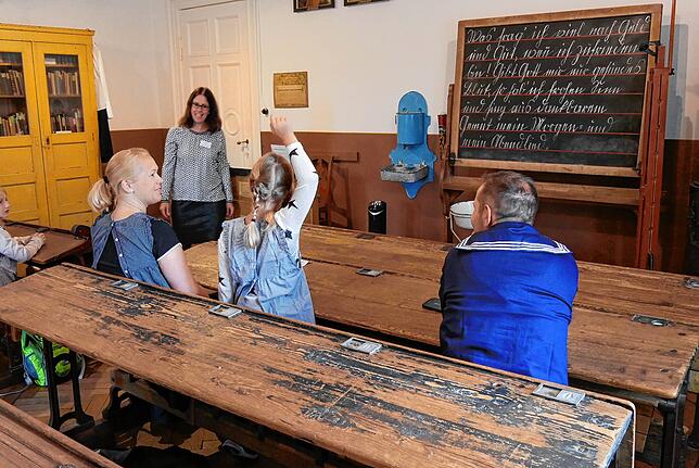 Im Schulmuseum werden in den Ferien Führungen angeboten.