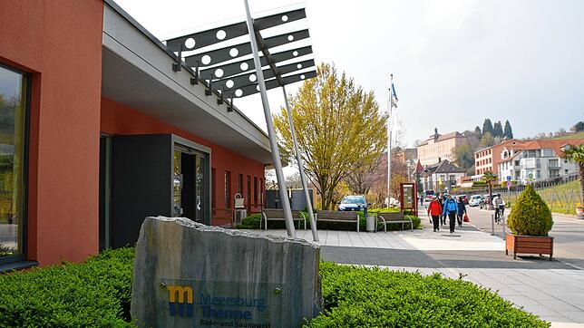 Die 2003 eröffnete Meersburg Therme ist in die Jahre gekommen, in den nächsten Jahren sind hohe Investitionen nötig, um sie ...