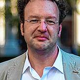 Holger Alexander Klein, 51, stammt aus dem hessischen Hadamar und studierte Kunstgeschichte, Christliche Archäologie und Germanistik in ...
