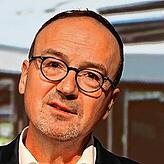 Oberbürgermeister Uli Burchardt gibt schon mal eine grobe Richtung bekannt: Ab 2025 könnte es vor allem für Einfamilienhaus-Bewohner ...