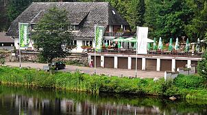 Der idyllisch gelegene Klosterweiherhof in Dachsberg-Horbach ist ein beliebtes Ausflugsziel an heißen Sommertagen. Doch wenn auch hier ...