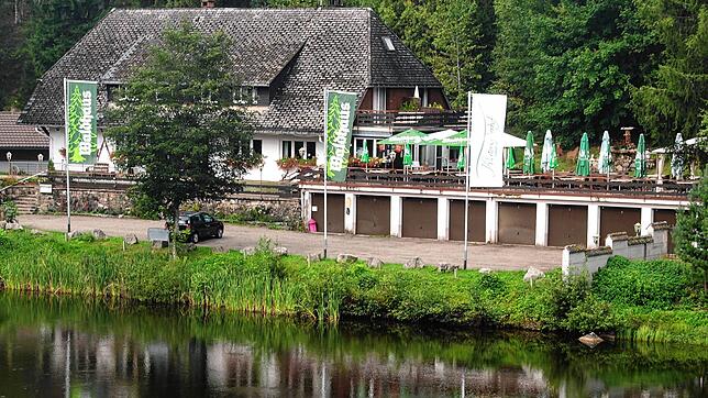Der idyllisch gelegene Klosterweiherhof in Dachsberg-Horbach ist ein beliebtes Ausflugsziel an heißen Sommertagen. Doch wenn auch hier ...