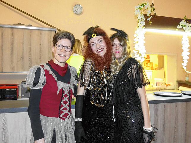 Bild 6: Wiiberfasnacht: Das begeisterte Publikum brachte den Saal zum Beben - die Highlights in Bildern!