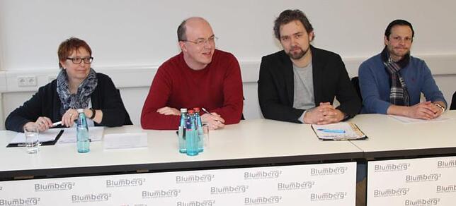 An der Diskussion über den Schulcampus beteiligen sich auch die Schulleiter und Schulsozialarbeiterinnen, von links ...