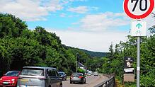 Noch gilt auf der B 34 im Abschnitt Liedermatte/Unter der Steigtrotte eine Höchstgeschwindigkeit von 70 Kilometern pro Stunde.