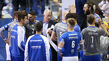 Lange Gesichter beim VfB Friedrichshafen. Gestern Abend verlor die Mannschaft von Vital Heynen in Berlin mit 1:3 und hat den ersten ...