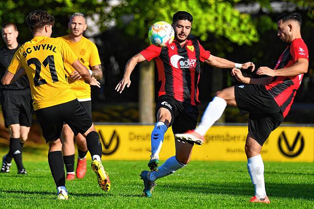 Bild 17: FSV Rheinfelden muss sich mit einem 2:2 beim SC Wyhl begnügen &ndash; und wir haben Bilder!