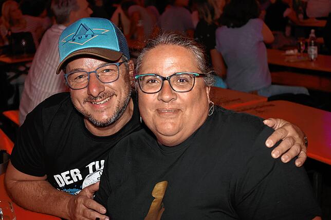 Bild 2: Maritimes Flair und Partystimmung: So feiern die Gäste beim Hafenfest 2025 in Staad